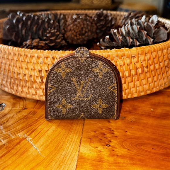 Louis Vuitton Handbags - Louis Vuitton Monogram Porte Monnaie Cuvette Coin Purse wallet/vintage, rare